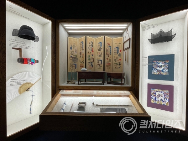 국립민속박물관의 한국문화상자 '사랑방'.jpg